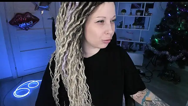 XXX chat uživo modela HoneySallyMoore