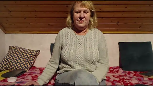 Nikole111 在線直播表演