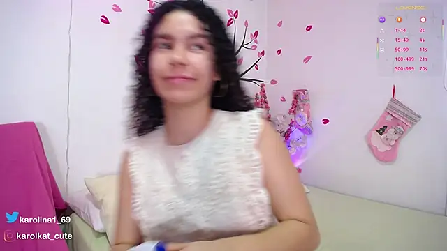 Karolina_1 Chat XXX in diretta