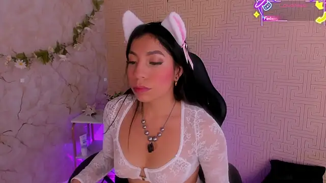 Mia_Gothzx Adlı Modelin Canlı XXX Sohbeti