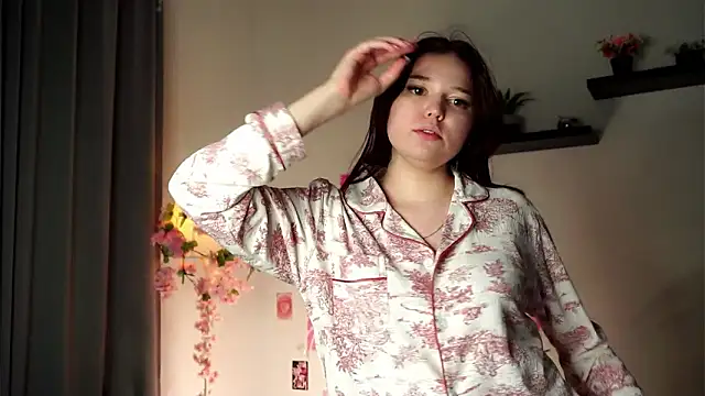 ManyMercuri Chat XXX live