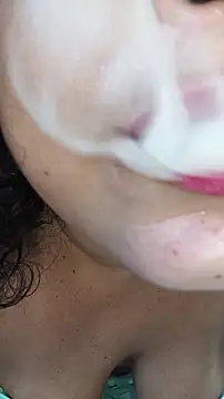 LeoaAnja Adlı Modelin Canlı XXX Sohbeti