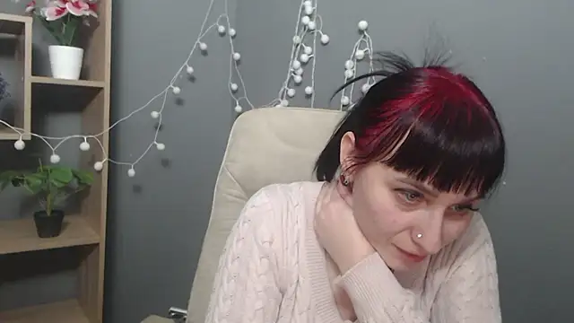 NinaFlawlees Adlı Modelin Canlı XXX Sohbeti