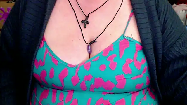 mayasmith: онлайн-секс-чат