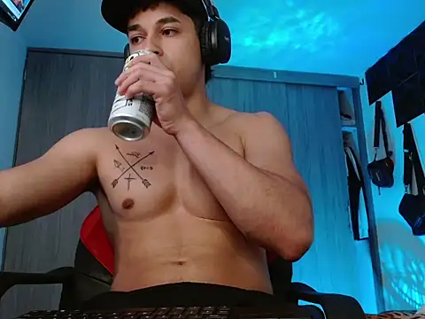 adam_keithのウェブカメラショー