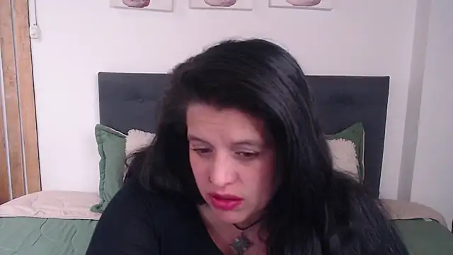 Andrea_secret_のライブXXXチャット