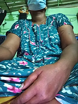 Tamilselviroja- Live XXX Chat