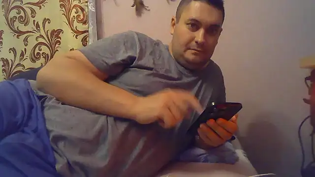 nemes2 Live XXX-Chat