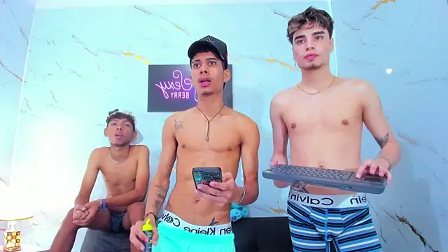 Alex_jeins_at Live XXX-Chat