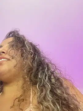 ISIS17_EF webcam show