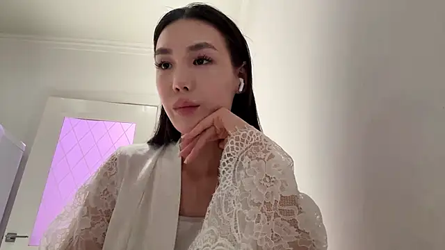 Chatroom XXX en direct de Lyrianel