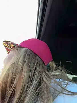 HaloRodeoLover2 live XXX chat