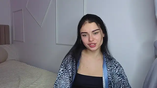 Silena_sky 即時 XXX 聊天