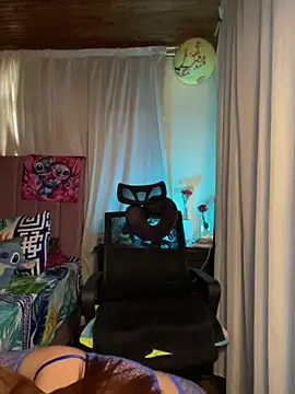 دردشة CoraVibes الجنسية المباشر ة