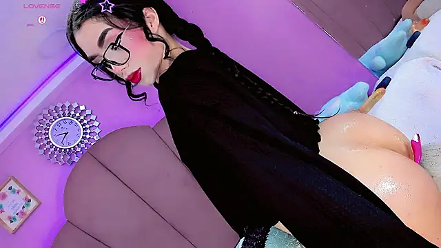 Chat +18 de AlissonDannae777 ao vivo