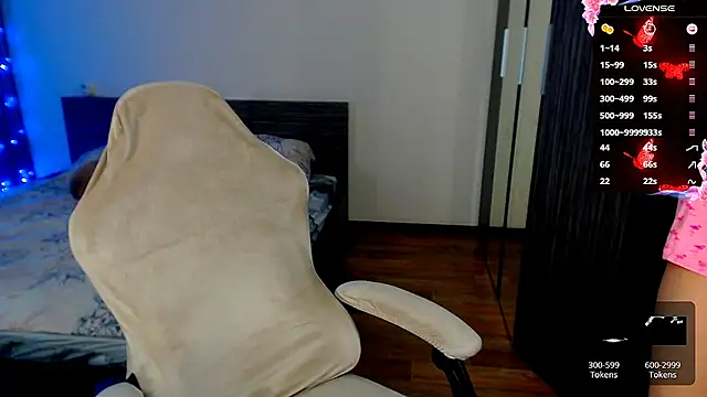 Melanie_Lovell Live XXX-Chat