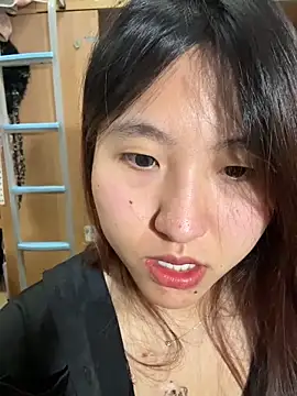 ououlovelove 网络视讯表演