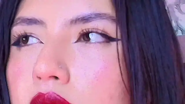 sweet_mussee Adlı Modelin Canlı XXX Sohbeti