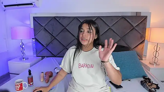 Živý XXX chat Lucia_fastcollins