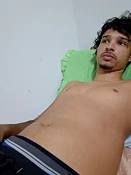 Junior8964 Webcam Show