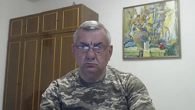 Show modela machomale3 na web-kameri