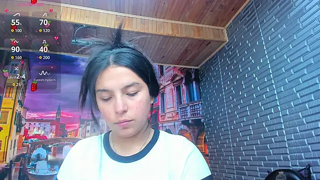 Czat XXX na żywo – Small_naughty_