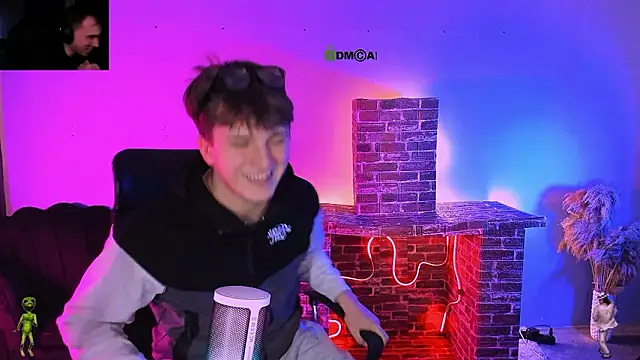 travis_wolf_ Live XXX Chat