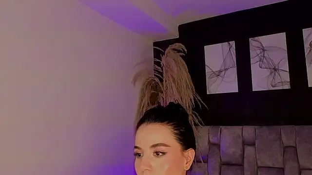 emmy_danielss 라이브 XXX 채팅