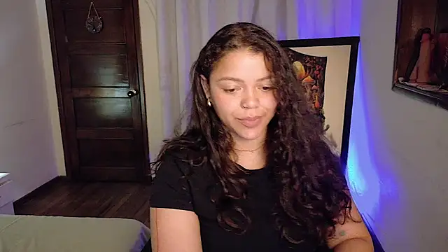 Amanda_sweet Adlı Modelin Canlı XXX Sohbeti