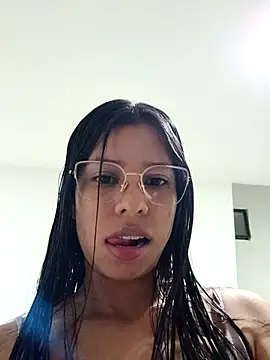 tifany_lechosa111: διαδικτυακό σόου στην κάμερα