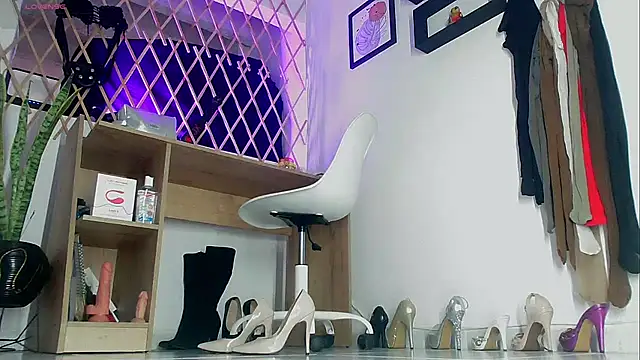 myla_sarah: онлайн-секс-чат