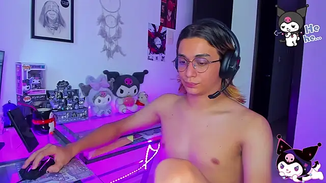 KeitaMoon 在線直播表演