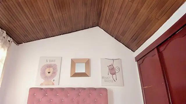 О нлайн чат XXX CelessteRedds