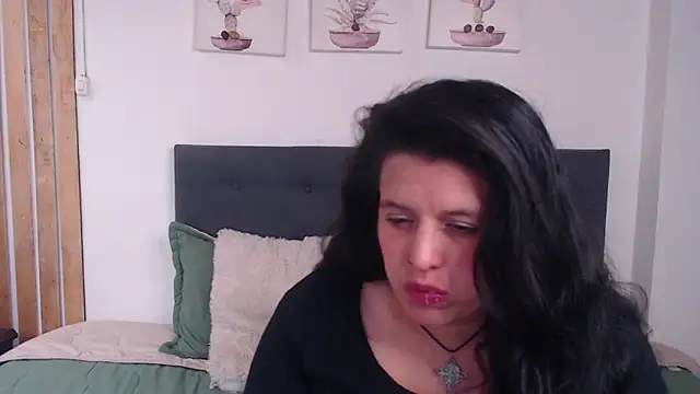 Chat XXX ao vivo de Andrea_secret_