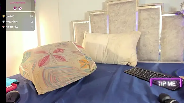 Chatroom XXX en direct de GabyyJones