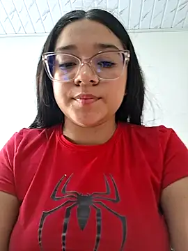 -VICKKY Live XXX-chat