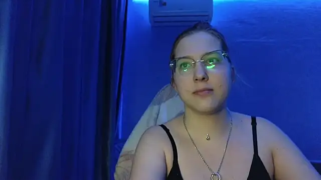 HotBrandyX 라이브 XXX 채팅