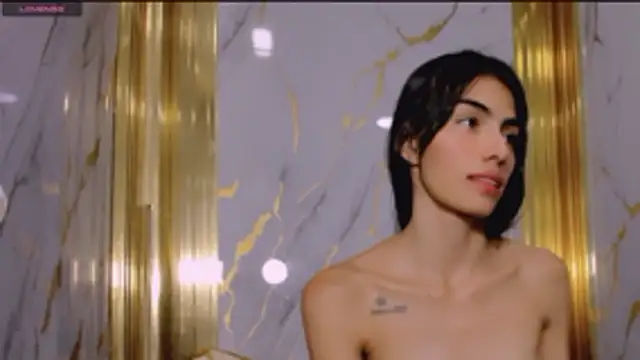 eimy_skinny_ Adlı Modelin Canlı XXX Sohbeti