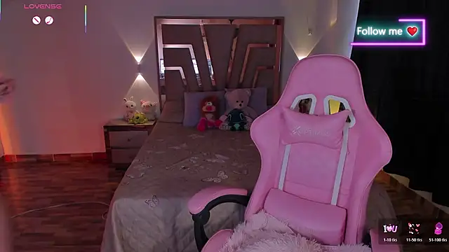 lunaarose Adlı Modelin Canlı XXX Sohbeti