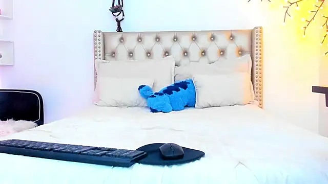 LenaStylesOA webkamerás műsora