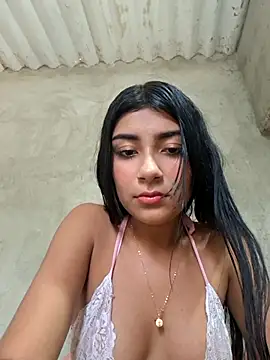 Sweed-virgin-pussy Adlı Modelin Canlı XXX Sohbeti