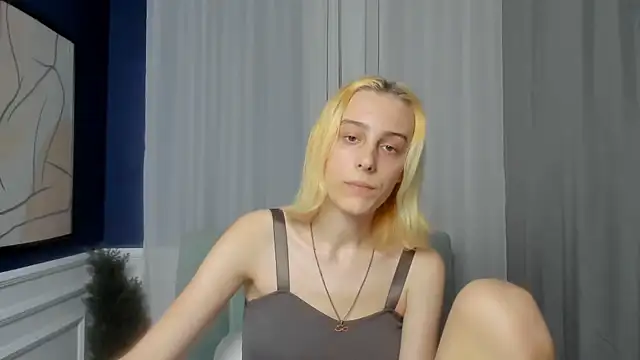 MiilaGlow Live XXX-chat