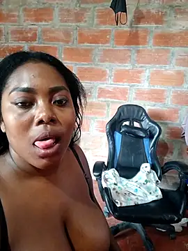 nani_will's Live XXX Chat