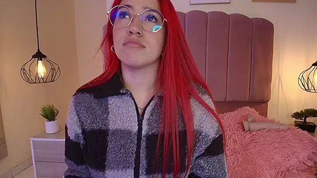 Celestee15_ Adlı Modelin Canlı XXX Sohbeti