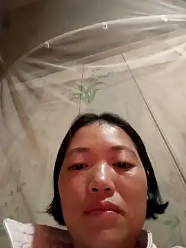 kotaka-shoow Adlı Modelin Canlı XXX Sohbeti