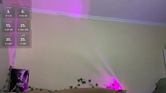 VanthonyV Show in webcam