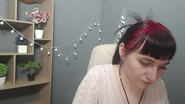 NinaFlawlees Chat XXX live