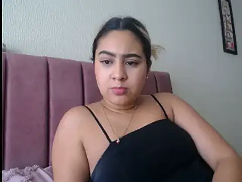 Chat +18 de Miabonnett_ ao vivo