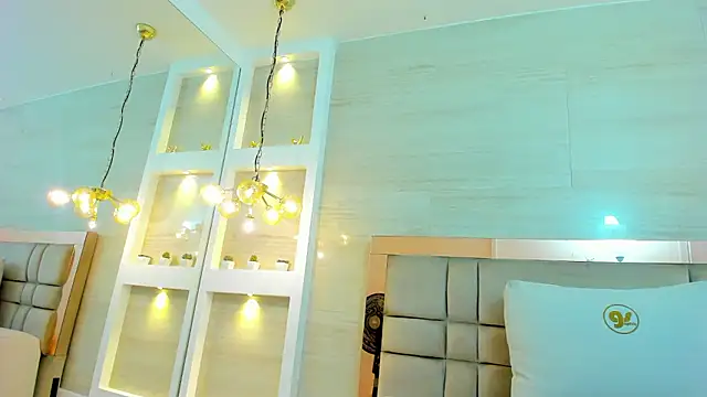 chloe_murray Adlı Modelin Canlı XXX Sohbeti