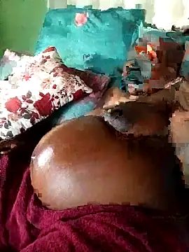 BeautyQueenX22's Webcam Show